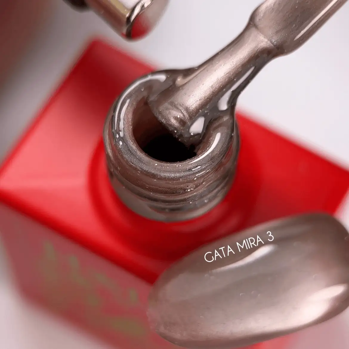 Gellack - Holla, Cat-Eye GATA MIRA 3